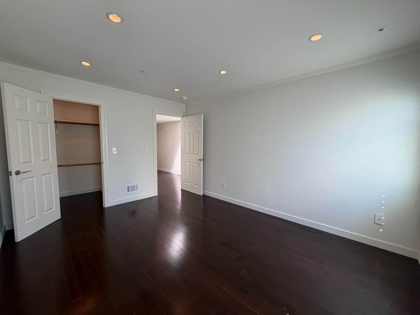 San Francisco Condo: 2050 Divisadero St #3