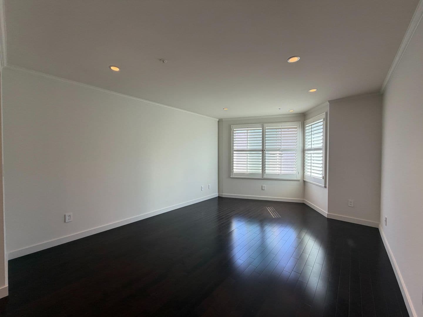 San Francisco Condo: 2050 Divisadero St #3