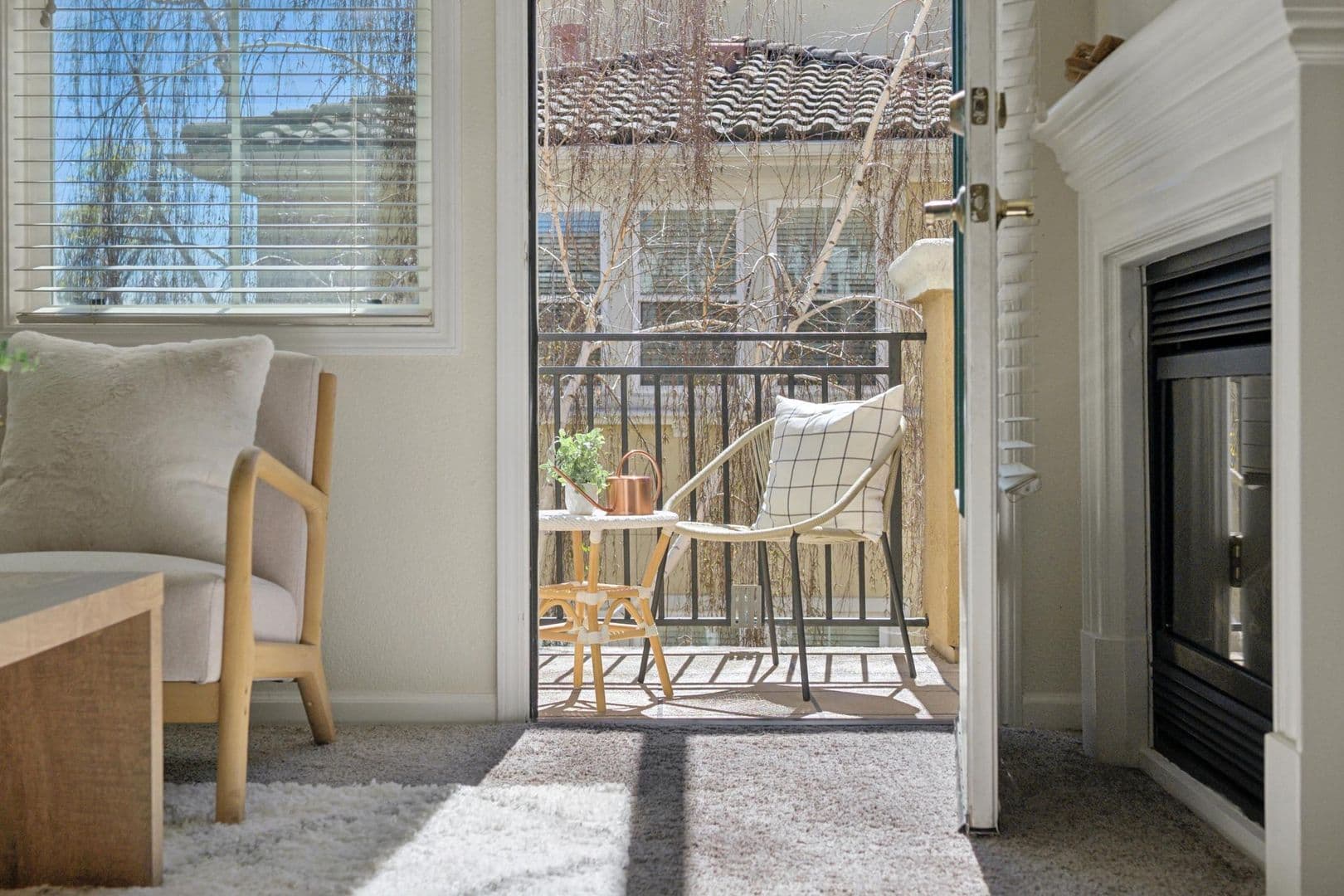 Dublin House: 4302 Keegan St
