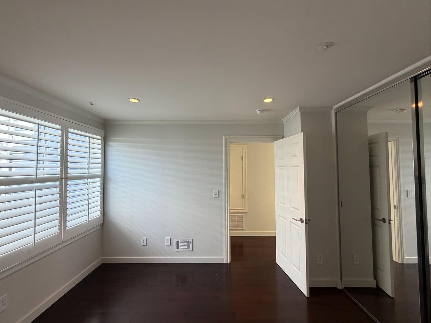 San Francisco Condo: 2050 Divisadero St #3