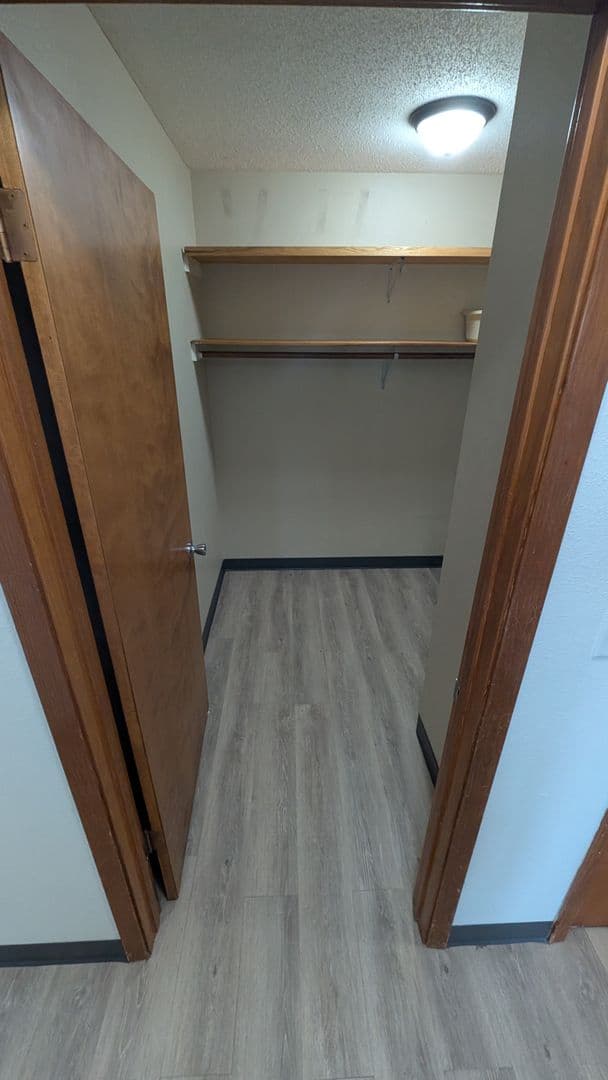 Dilworth Apartment: 102 5th Street Northwest
