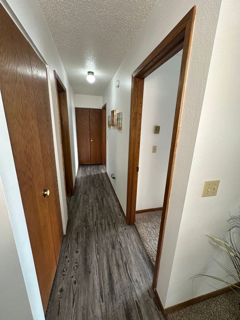 Moorhead Apartment: 3015 20th Street S