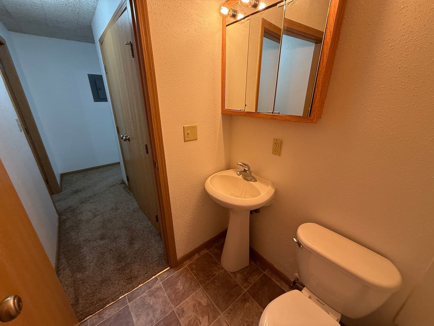 Wahpeton Apartment: 1305 11th Street North
