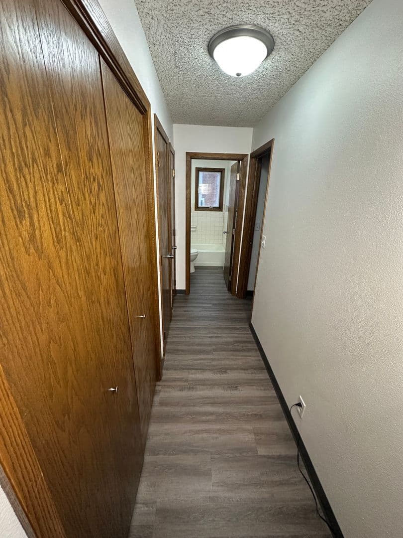 Wahpeton Apartment: 1305 11th Street North