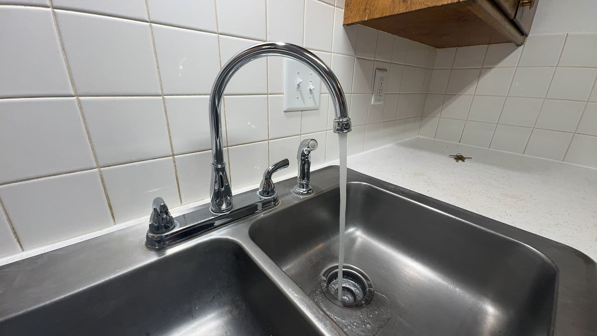 Glyndon Apartment: 120 7th Street