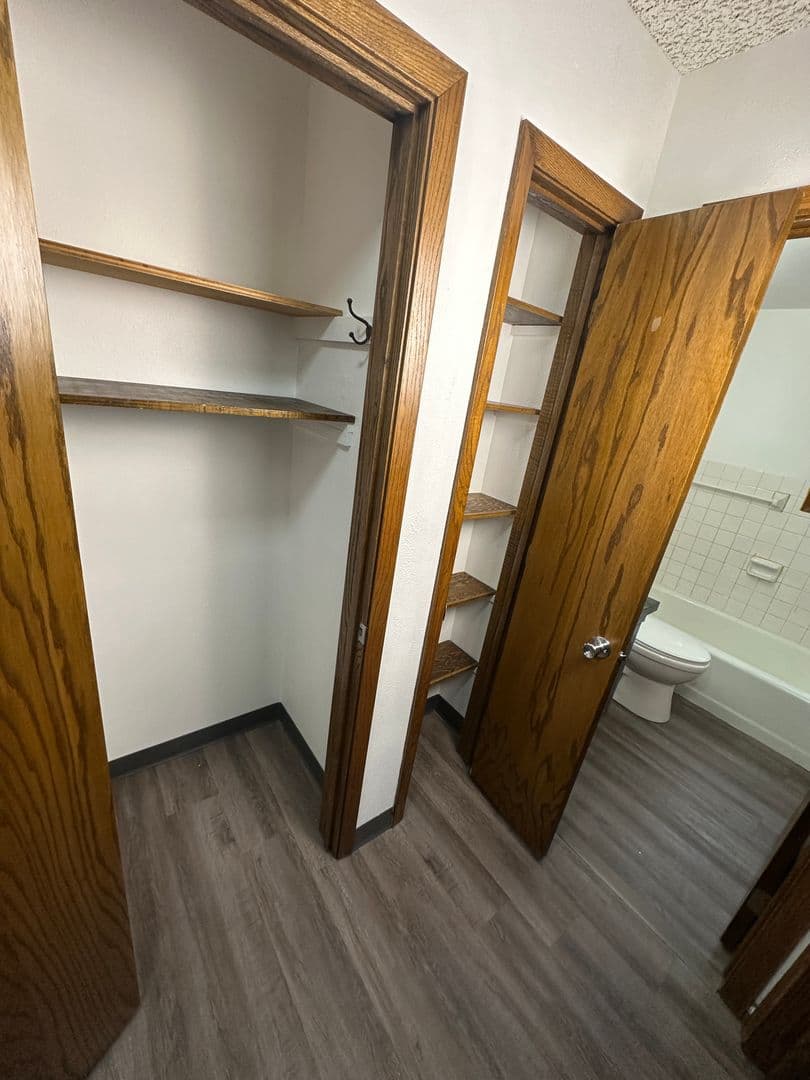Wahpeton Apartment: 1305 11th Street North