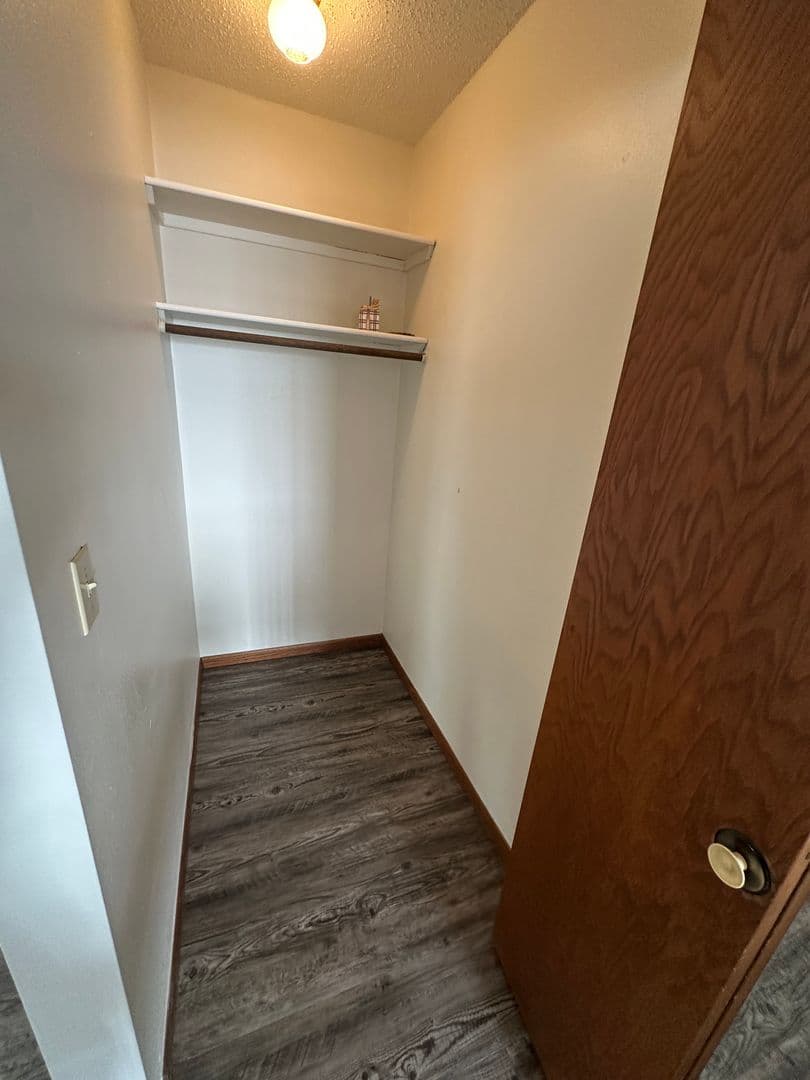 Moorhead Apartment: 3015 20th Street S