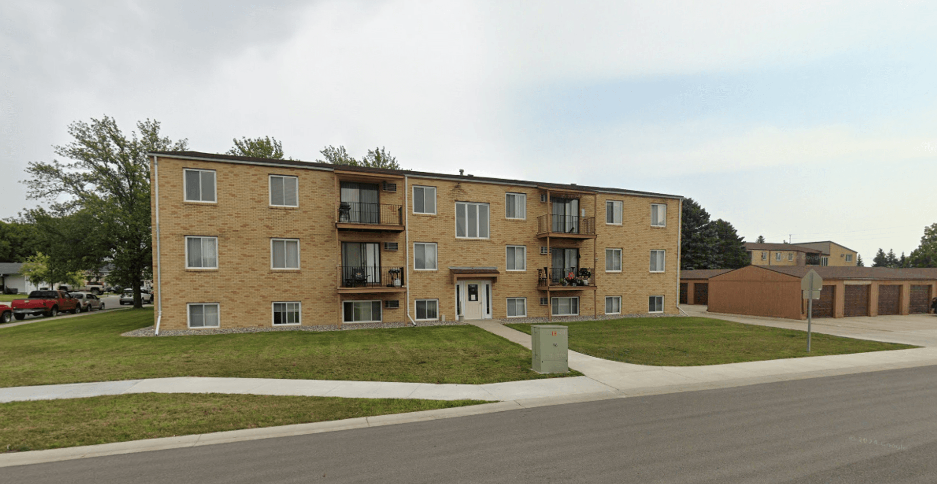 Wahpeton Apartment: 1120 Loy Avenue