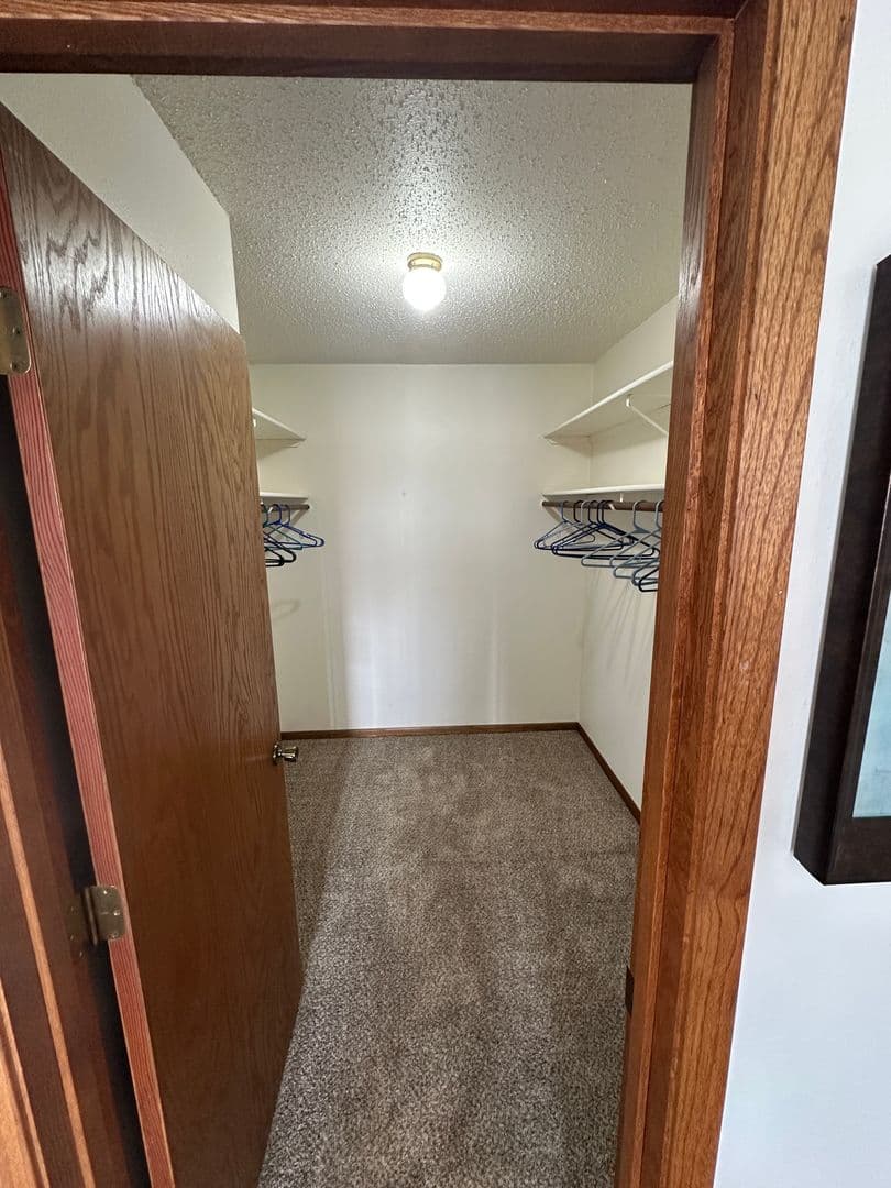 Wahpeton Apartment: 1120 Loy Avenue