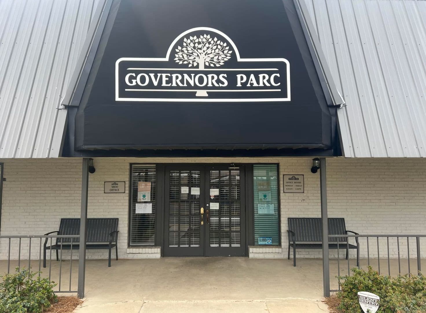 Montgomery Apartment: 3800 Governors Dr