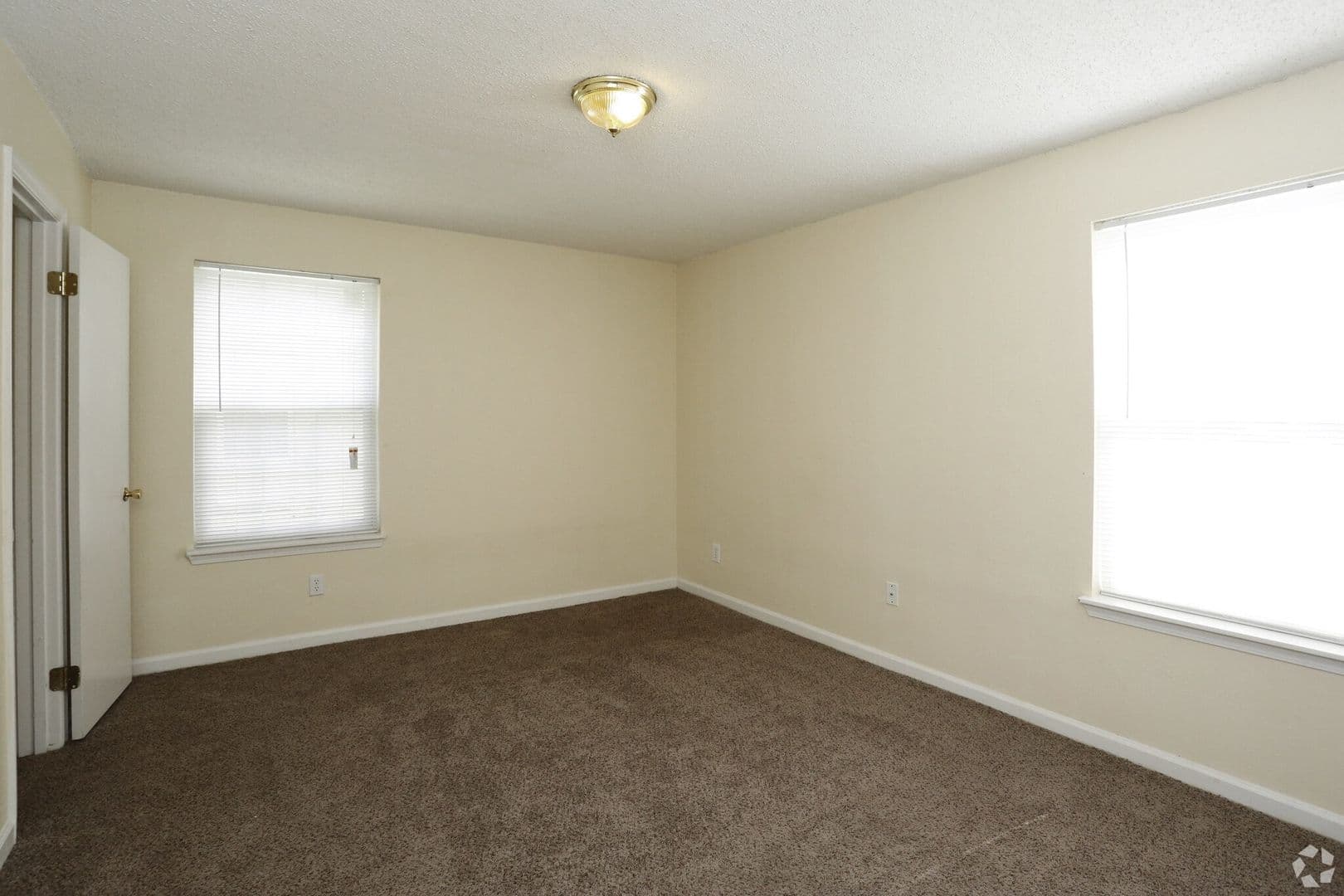 Pascagoula Apartment: 3201 Eden Street