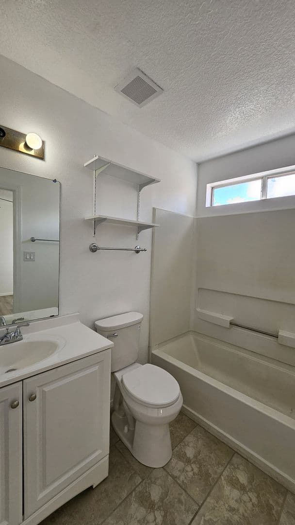 Albuquerque House: 2101 Sea Foam Street NW