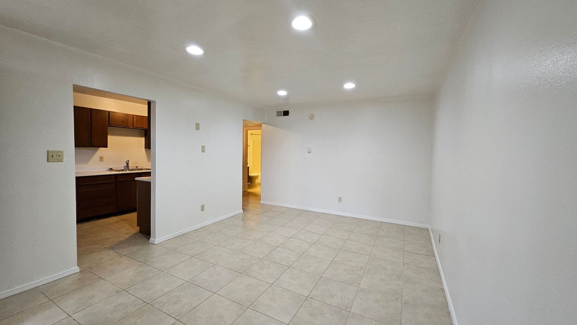 Grants Apartment: Wengert - Grants