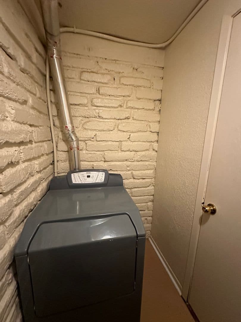 Albuquerque Apartment: 1208 Candelaria Road NW Bldg B