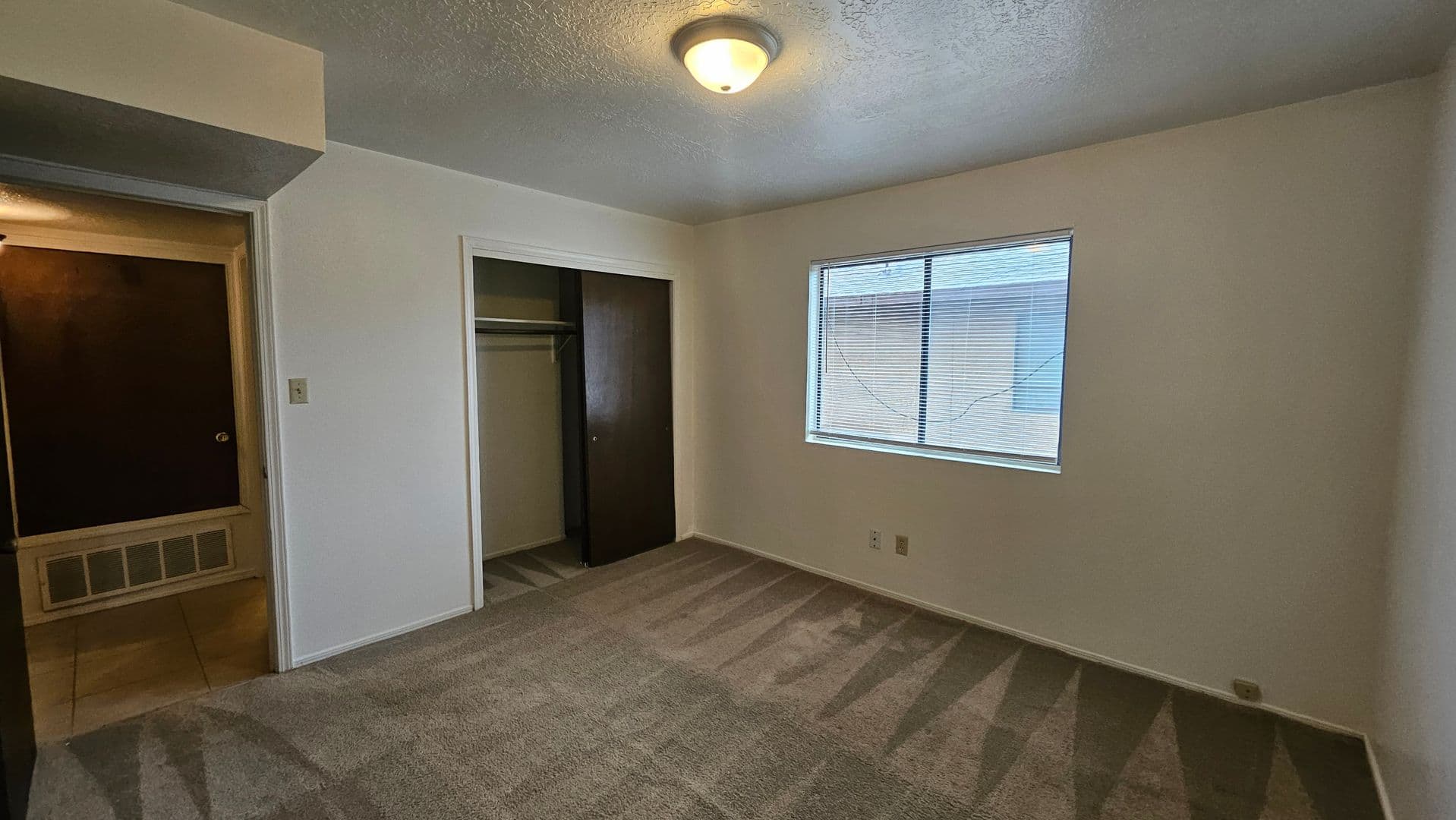 Grants Apartment: Wengert - Grants