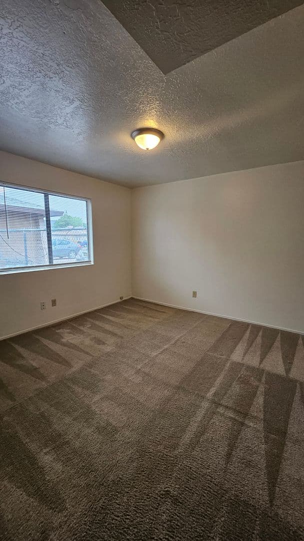 Grants Apartment: Wengert - Grants