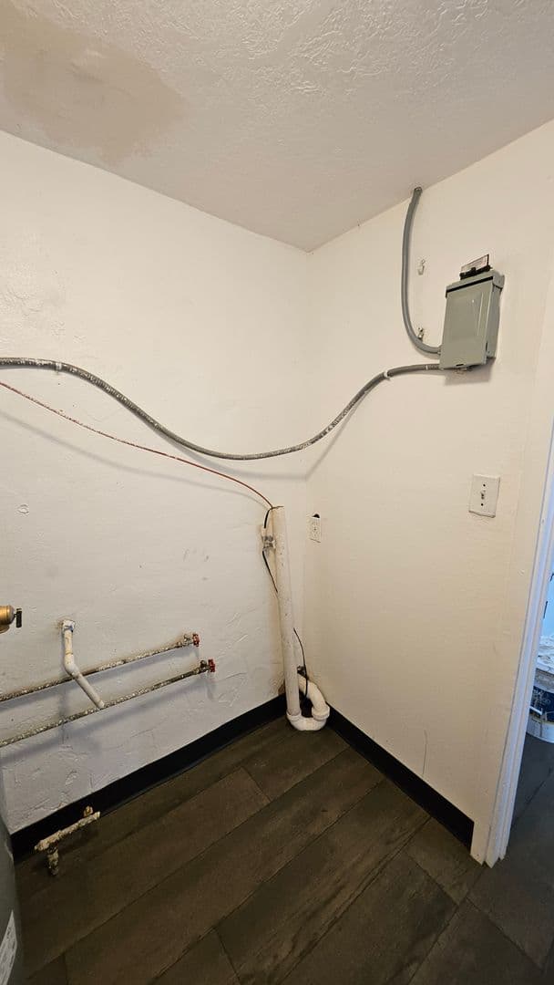 Albuquerque Apartment: 1721-1729 Del Sur Drive SW