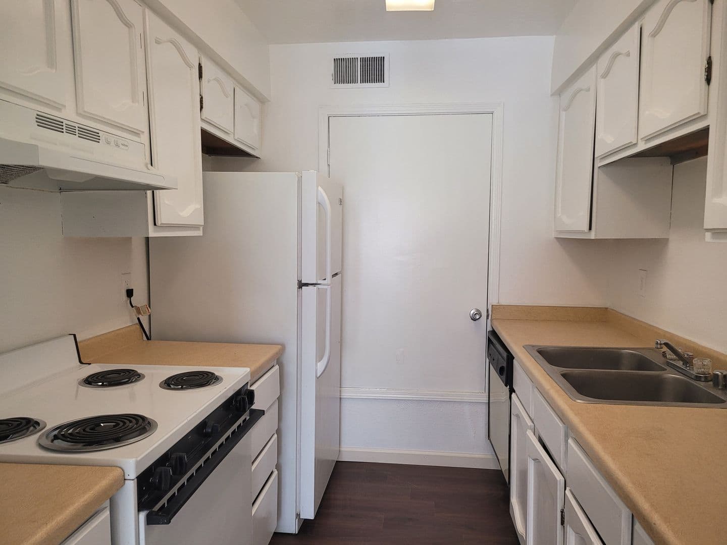 Albuquerque Apartment: 11324 Prospect NE A-D
