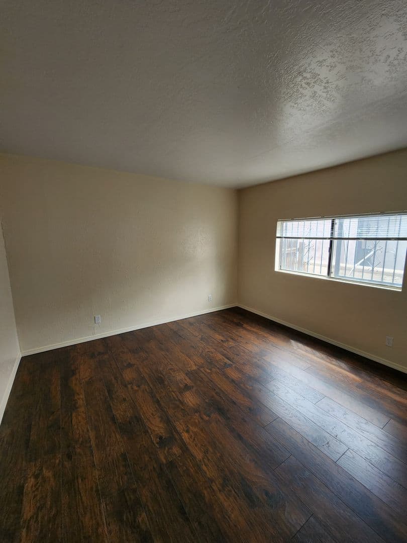 Albuquerque Apartment: 505 Princeton Drive SE A-B