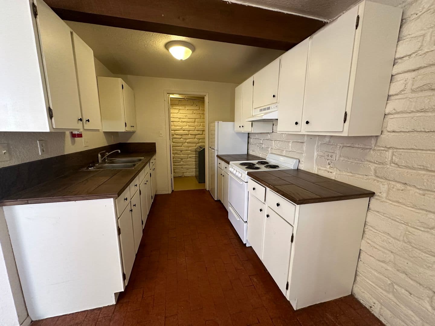 Albuquerque Apartment: 1208 Candelaria Road NW Bldg B