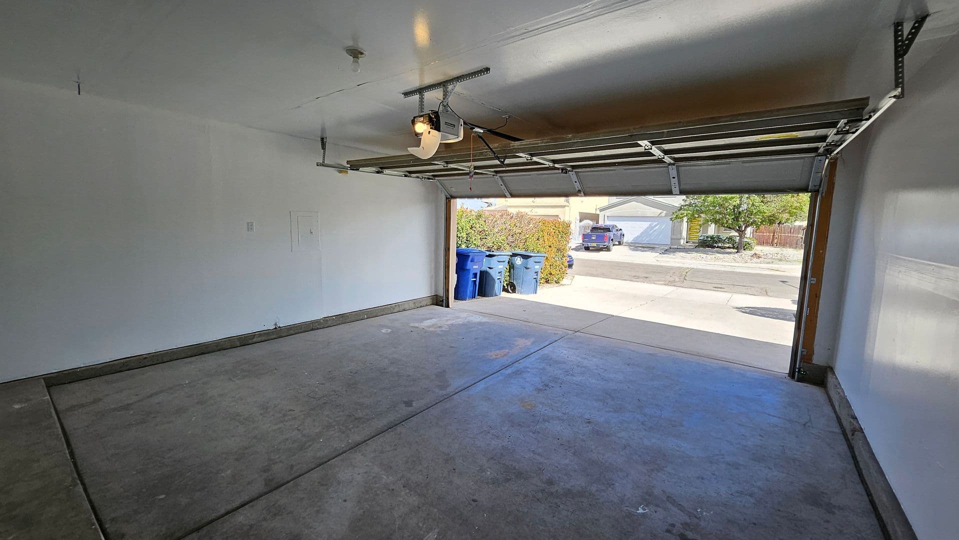 Albuquerque House: 2101 Sea Foam Street NW