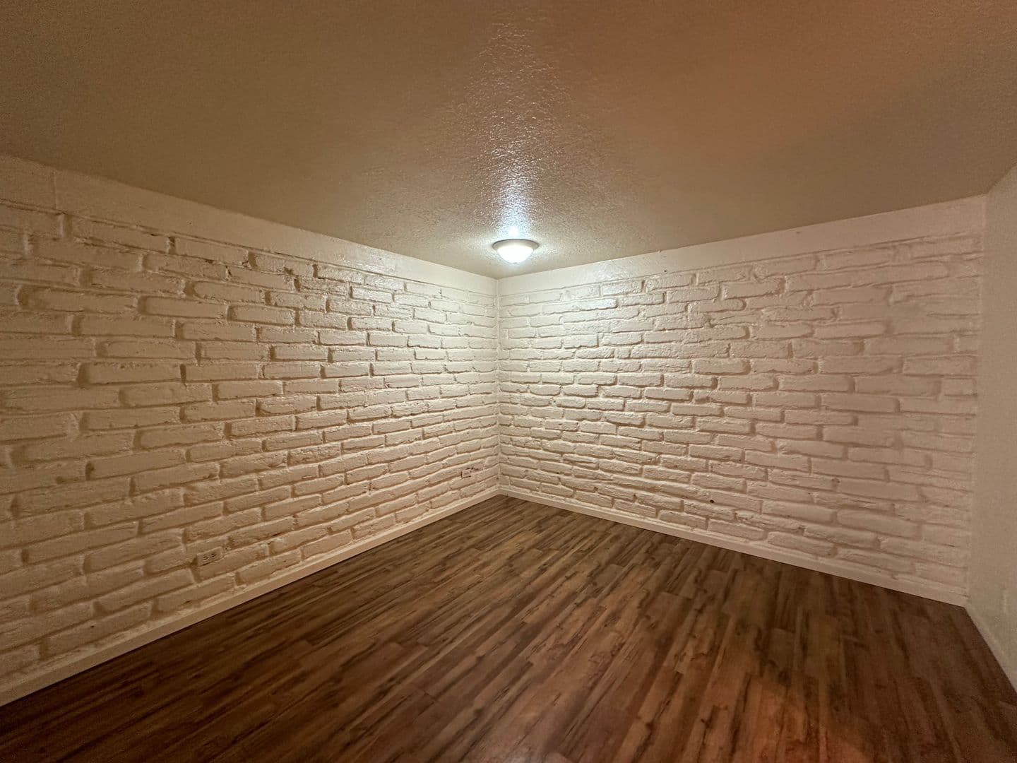 Albuquerque Apartment: 1208 Candelaria Road NW Bldg B