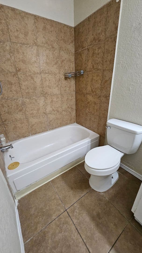 Albuquerque Apartment: 2813 Muriel Street NE A-D