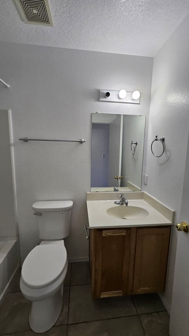 Albuquerque House: 2101 Sea Foam Street NW