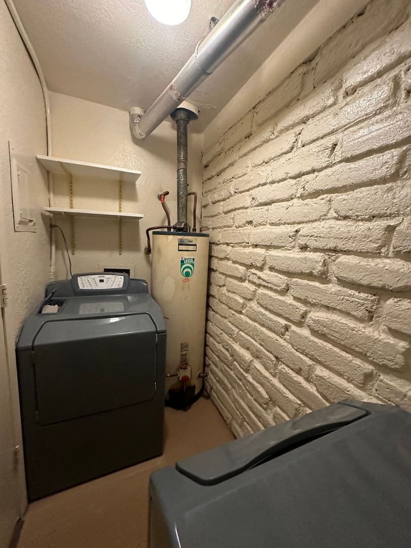 Albuquerque Apartment: 1208 Candelaria Road NW Bldg B