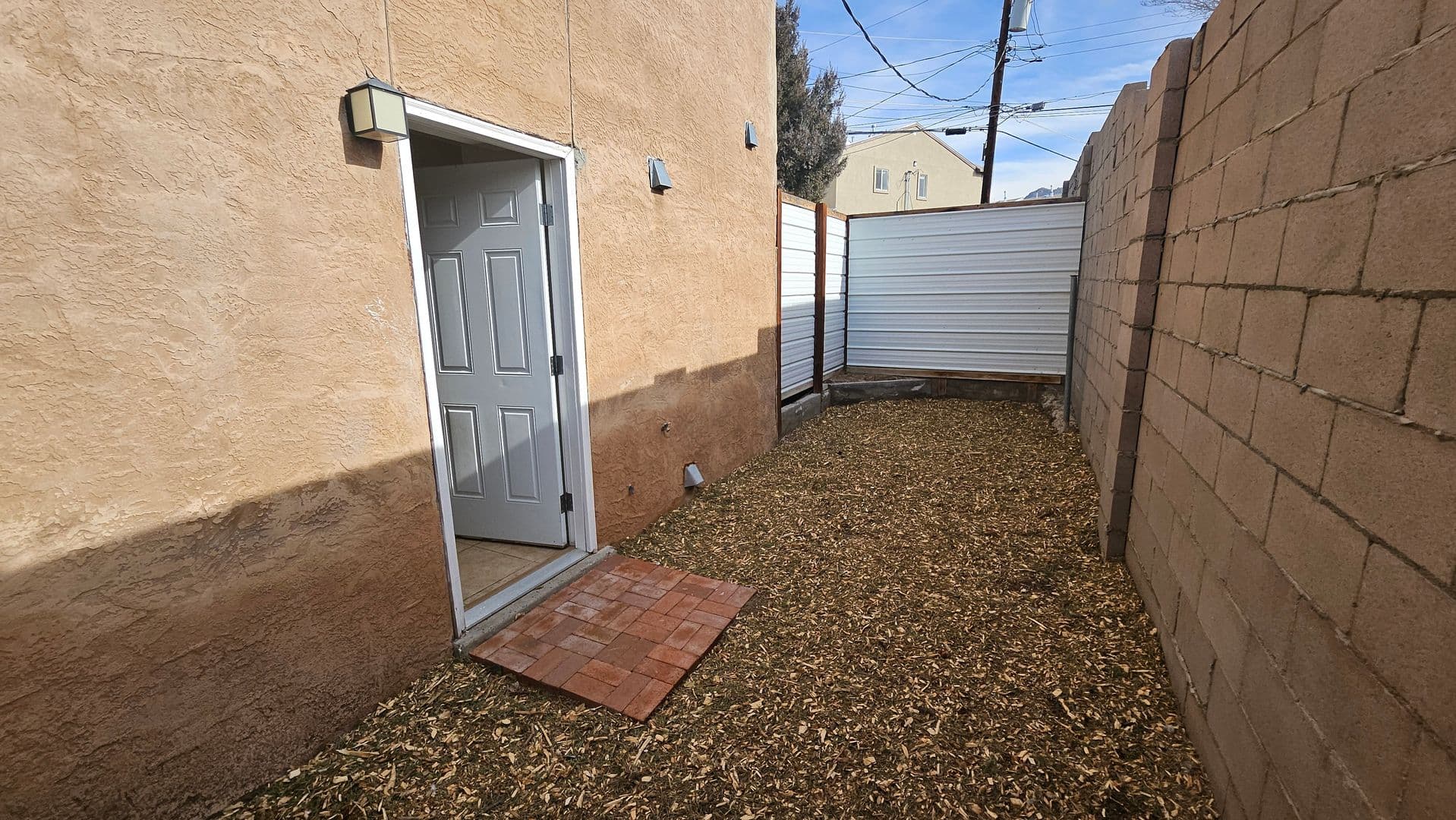 Albuquerque Apartment: 536 Chelwood Park Blvd NE 1-7