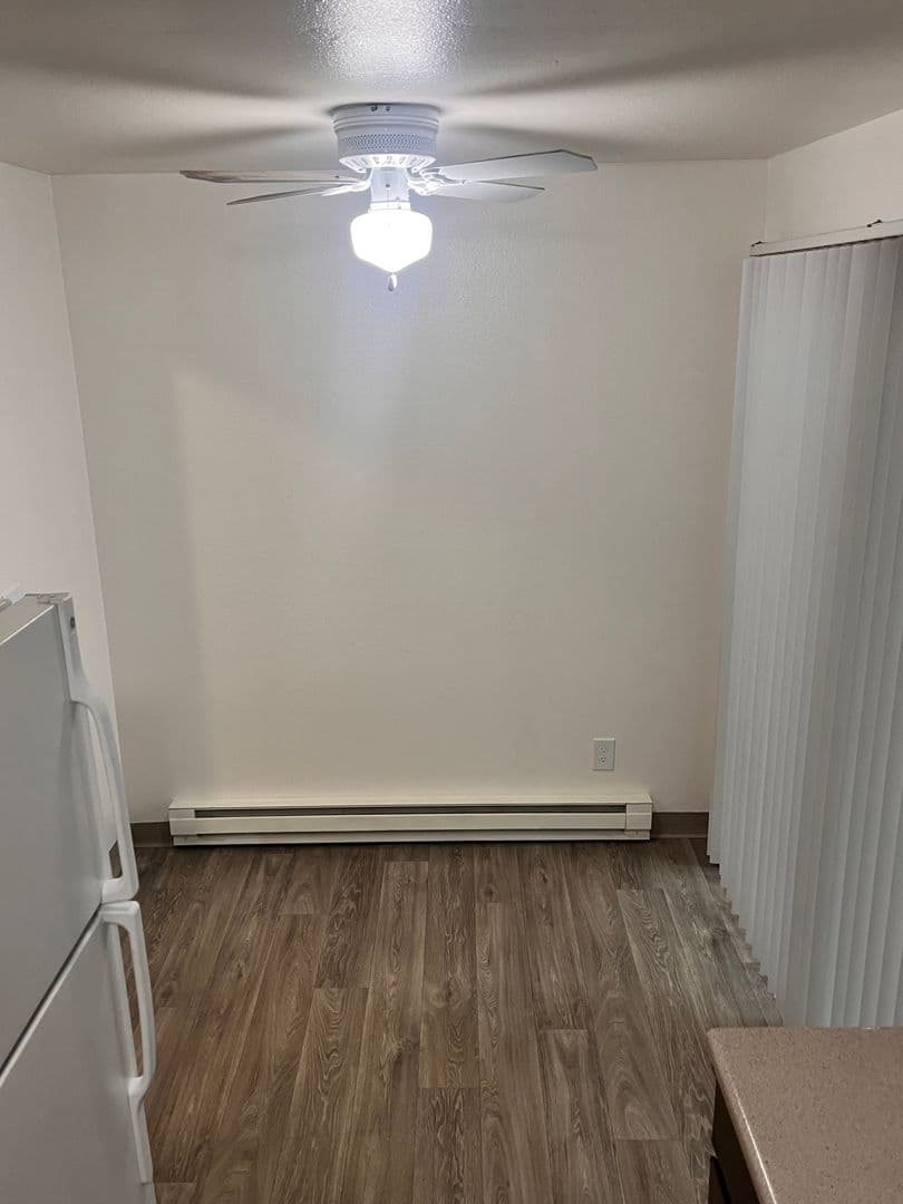Portland Apartment: 4501-4537 SW Luradel St