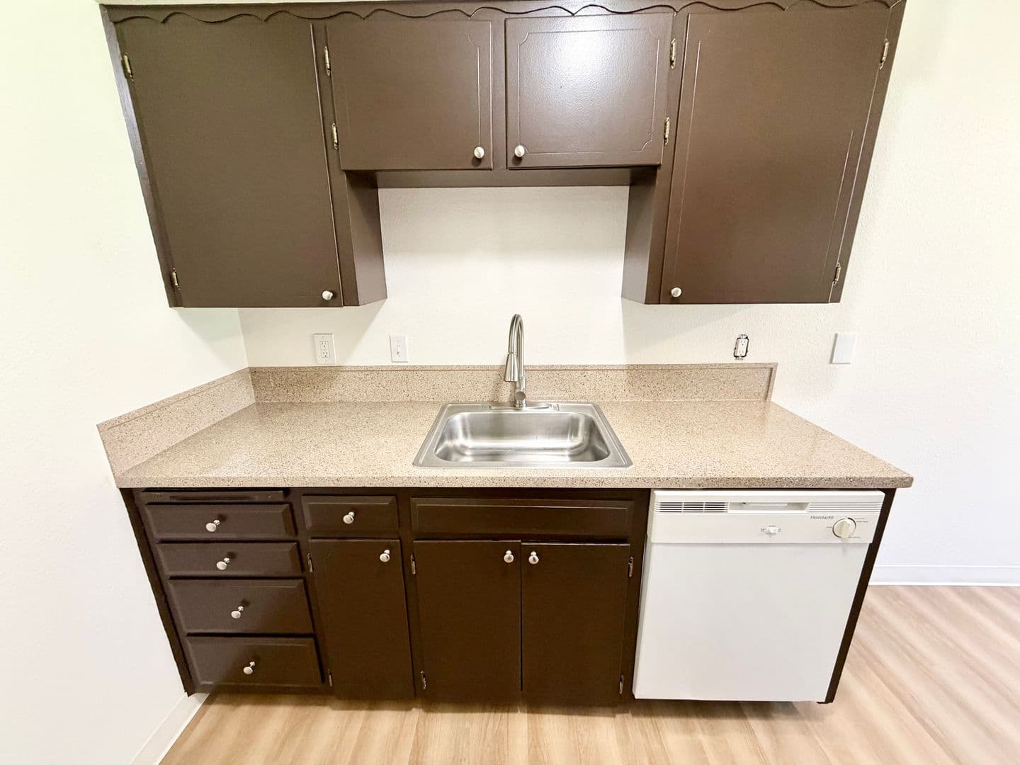 Tigard Apartment: 10450 SW McDonald St