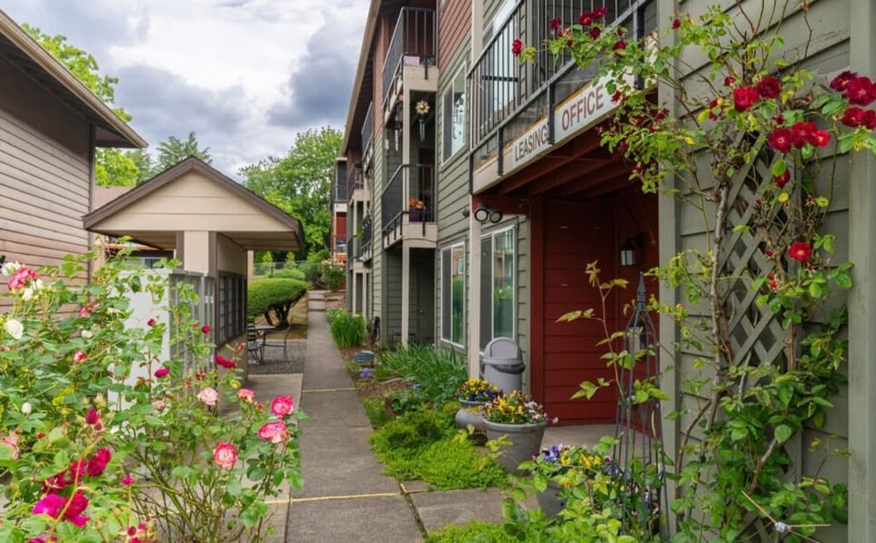 Tigard Apartment: 10450 SW McDonald St