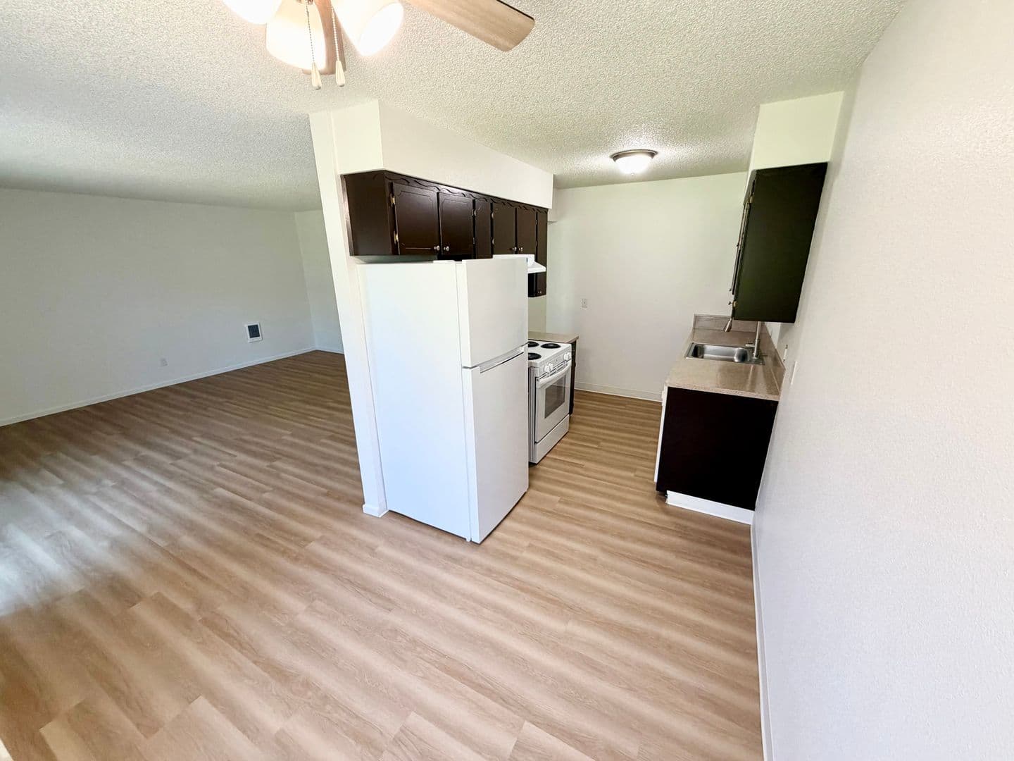 Tigard Apartment: 10450 SW McDonald St
