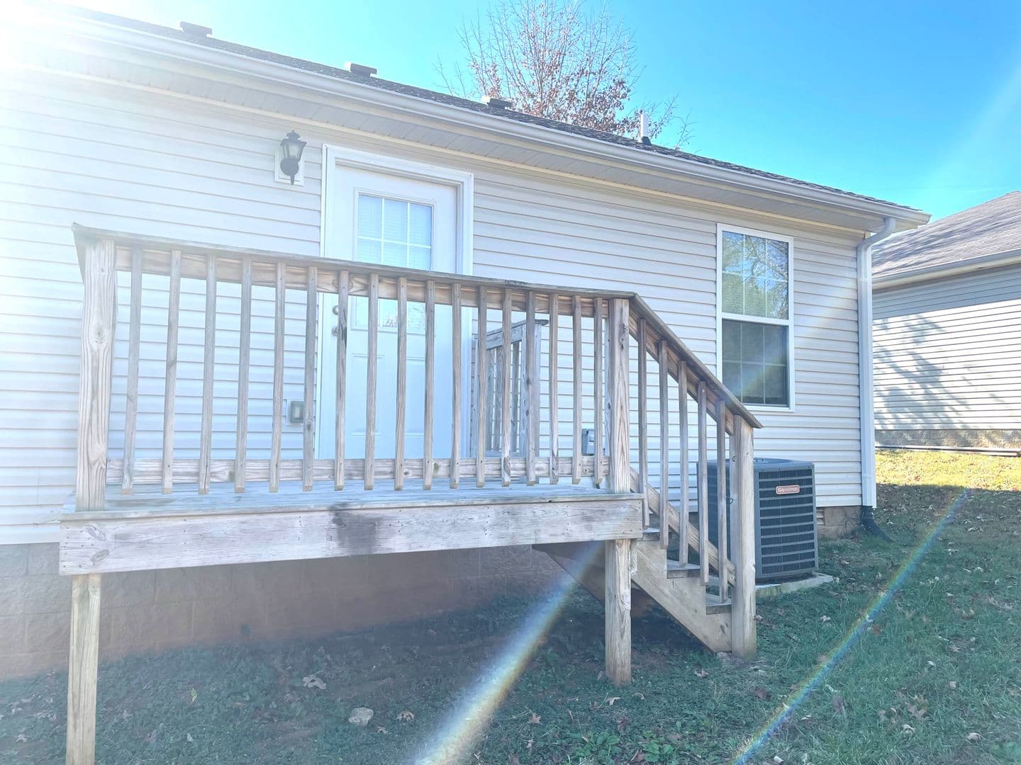Bowling Green Apartment: 398 Lower Stone Avenue