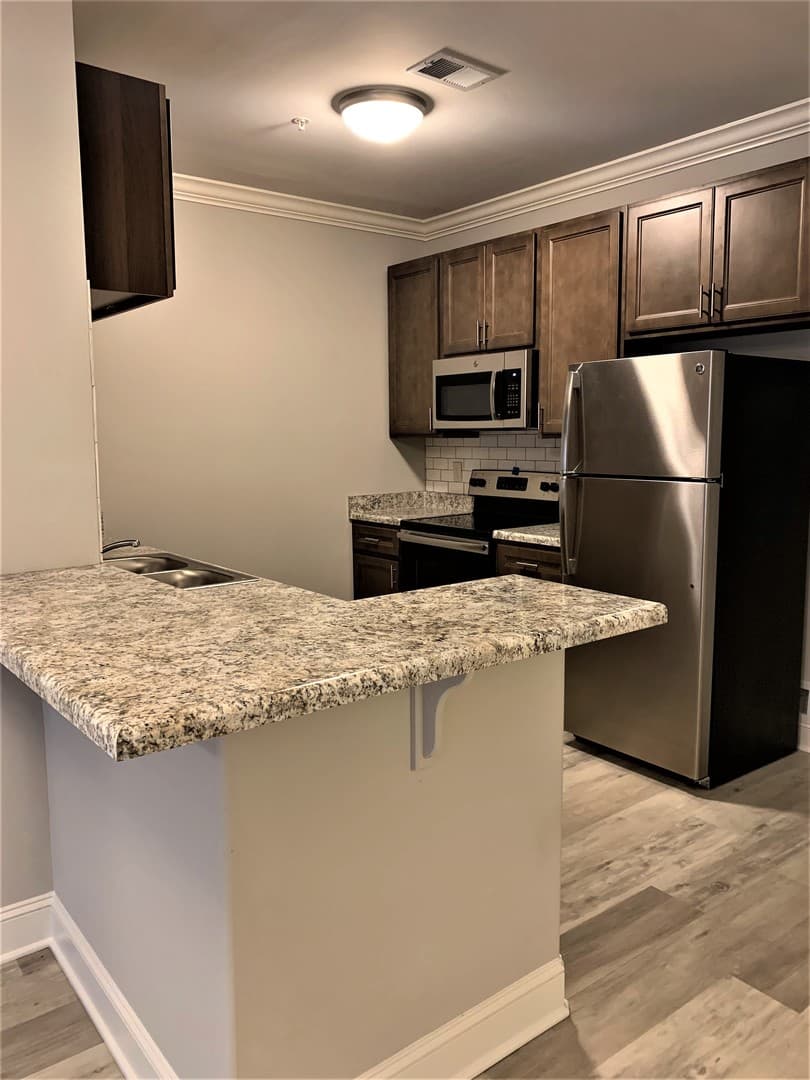Bowling Green Apartment: 249 Greenwood Lane