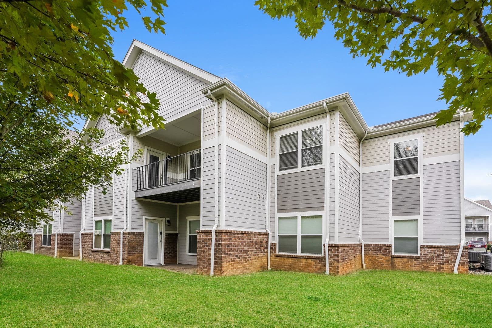 White House Apartment: 2940 US-31W