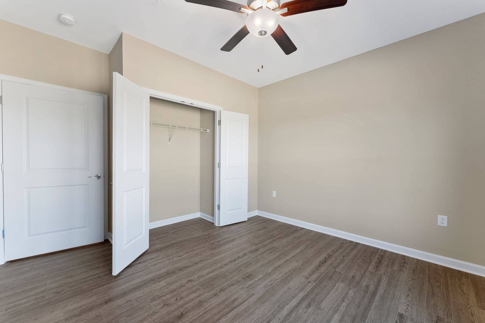 Portland Apartment: 1077 Gateview Drive
