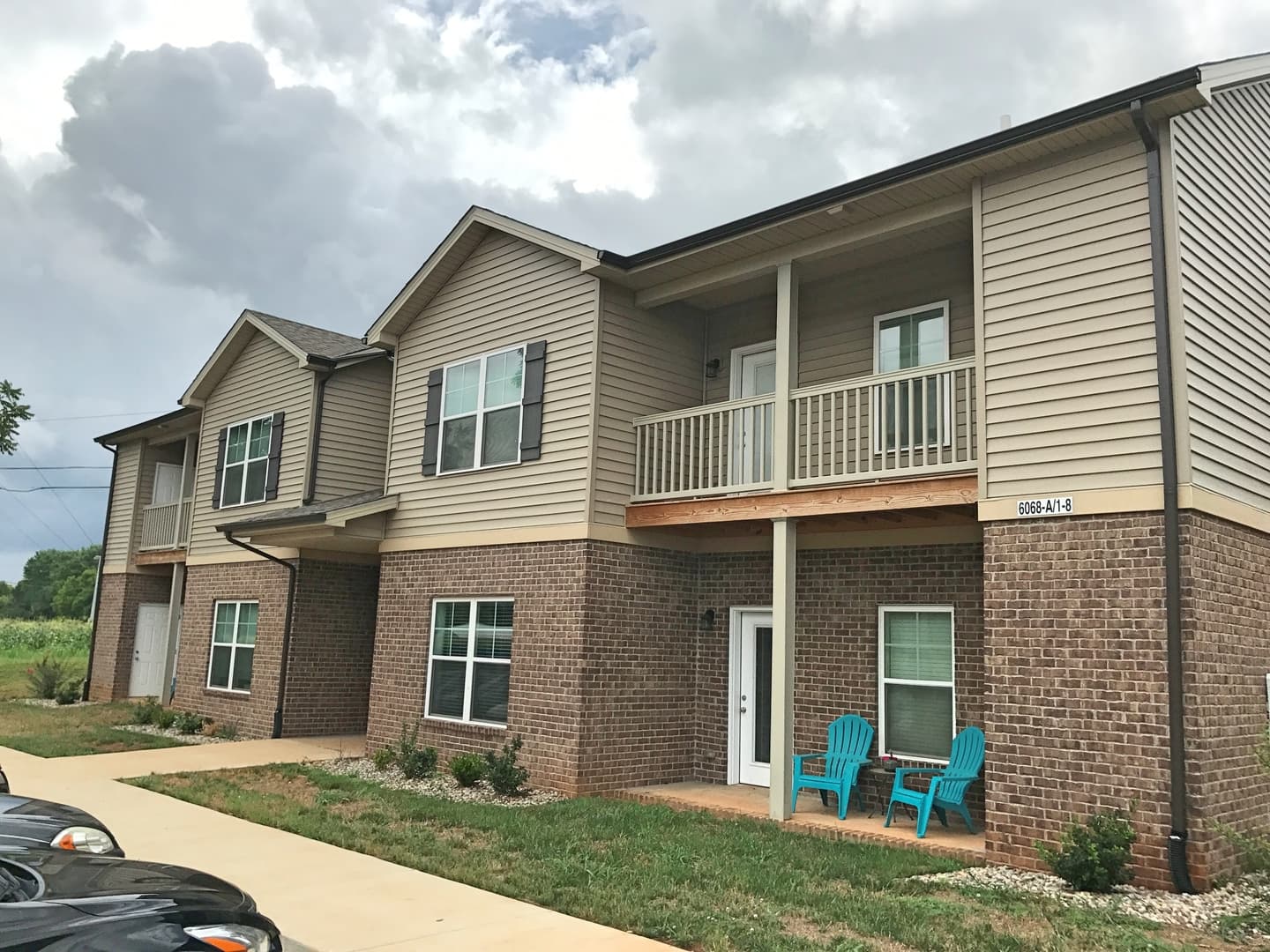 Bowling Green Apartment: 6068 Louisville Rd