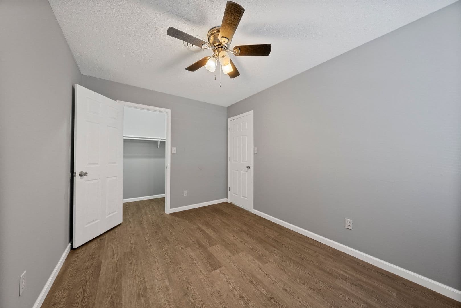 Owensboro Apartment: 630 Chuck Gray Ct