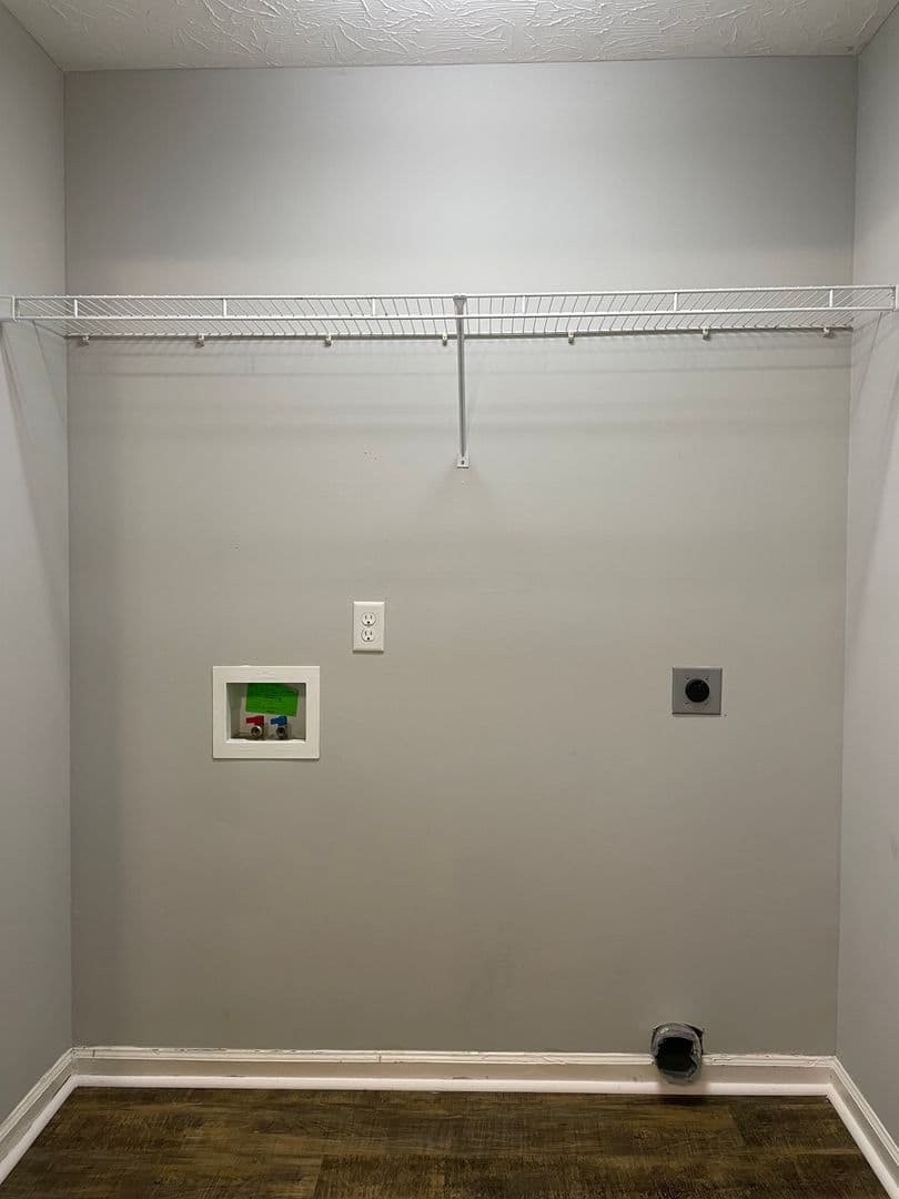 Bowling Green Apartment: 343 Upper Stone Avenue Apt. A