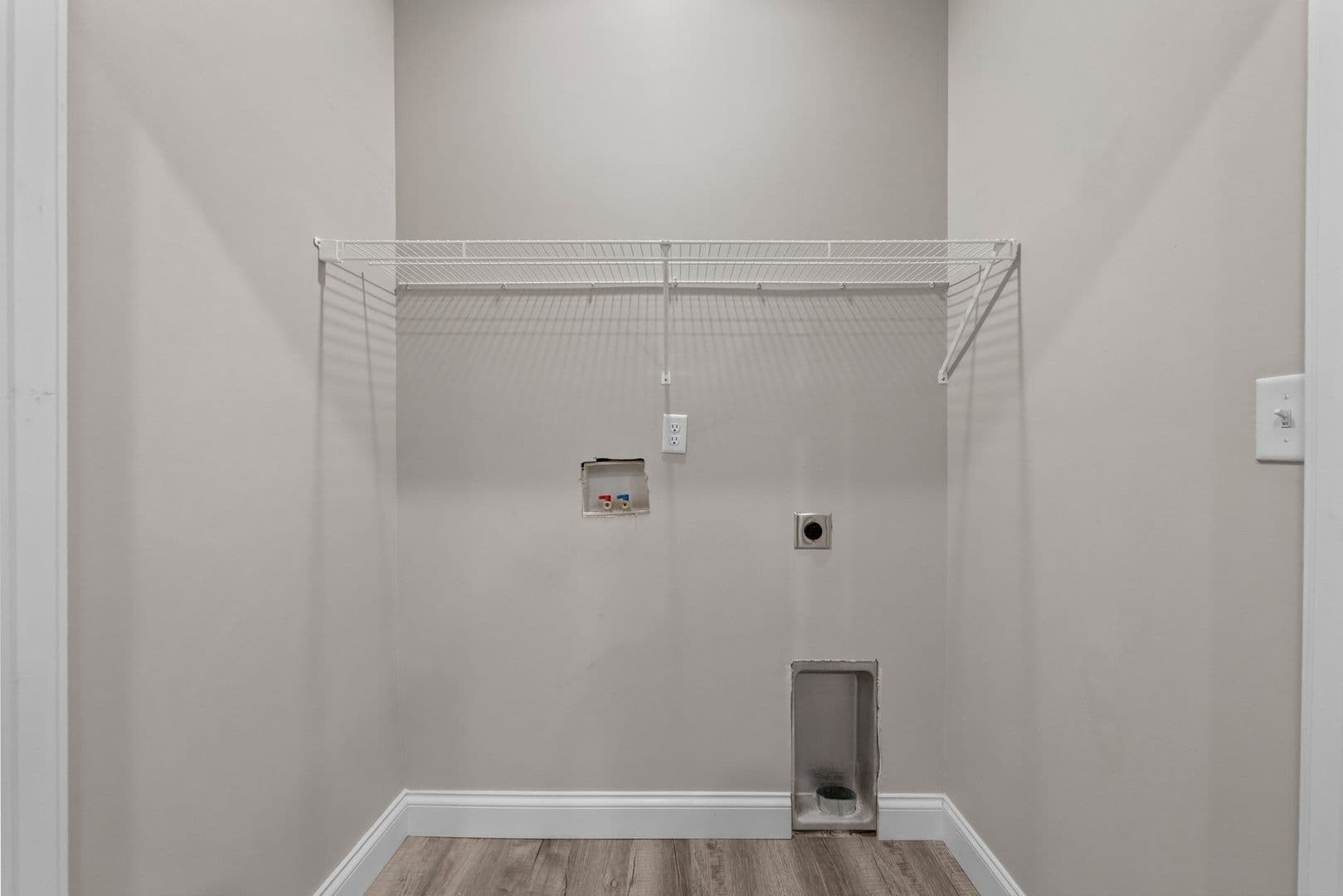 Bowling Green Apartment: 2363 Fox Ridge Court