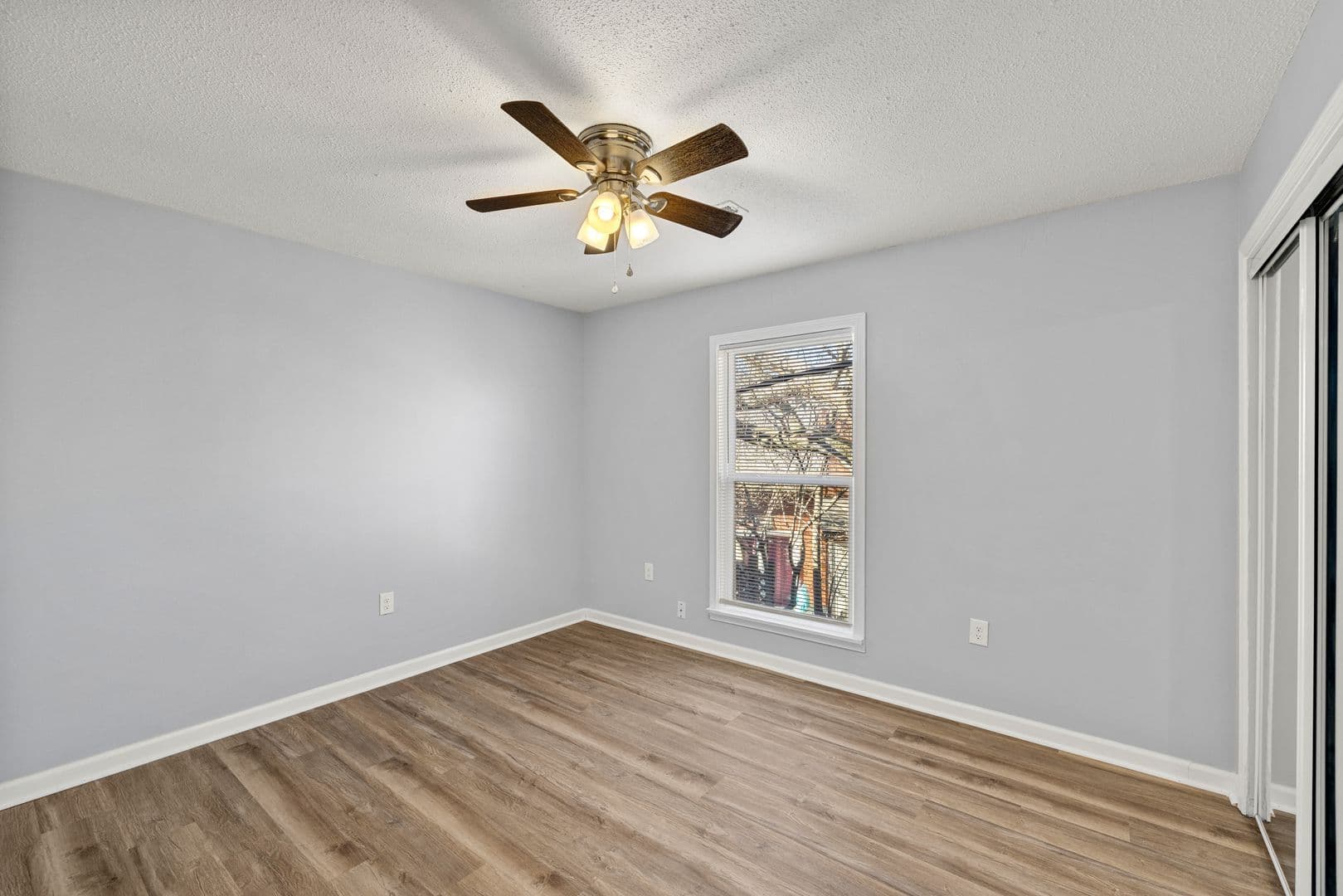 Owensboro Apartment: 630 Chuck Gray Ct
