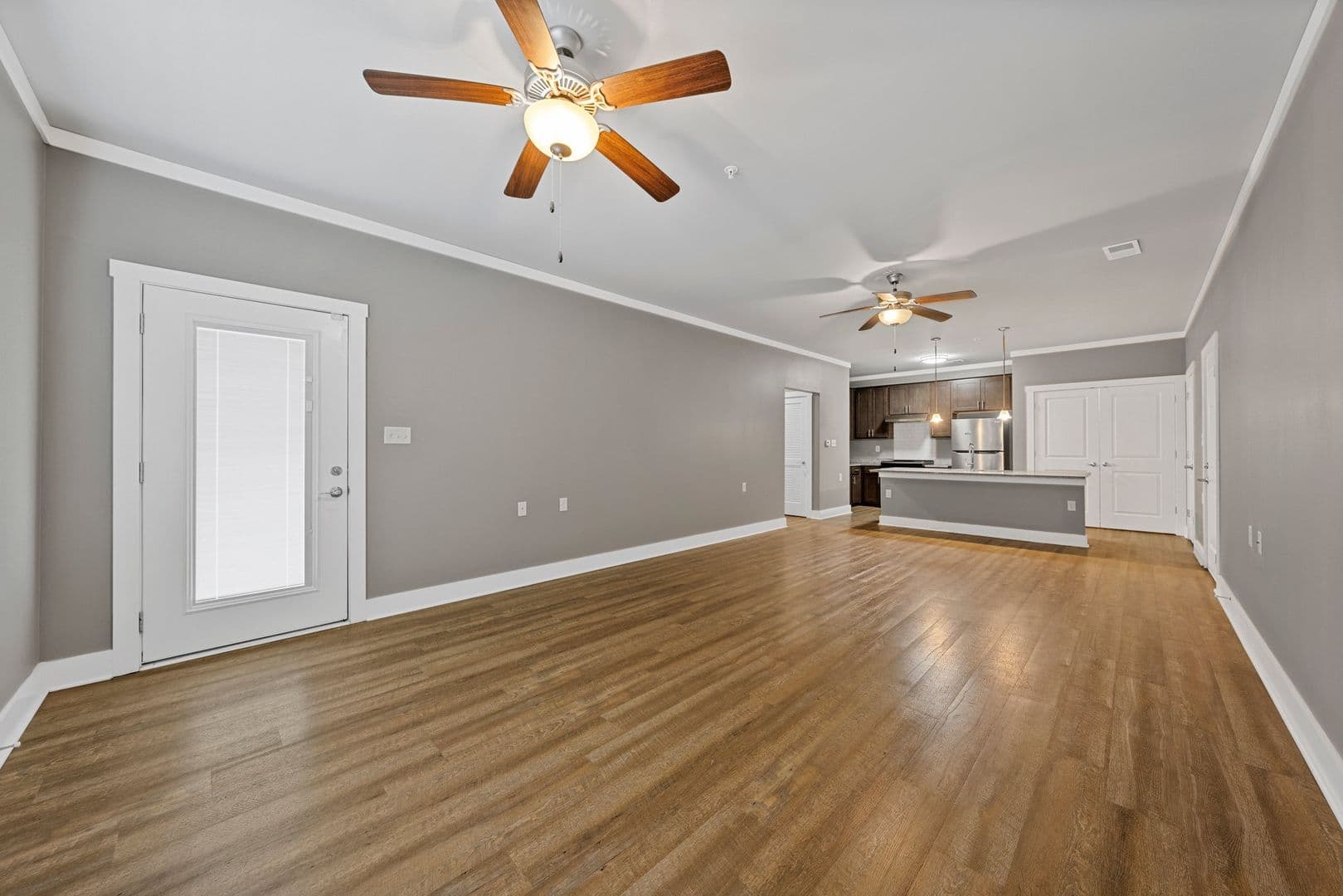 White House Apartment: 2940 US-31W