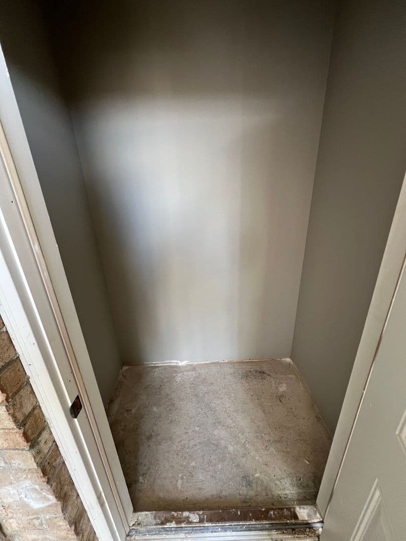 Elizabethtown Apartment: 214 Vaughn Lane