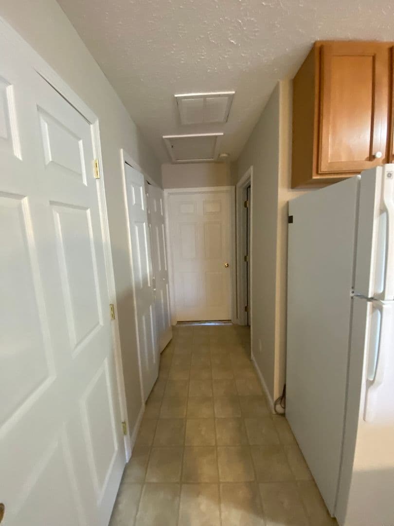 Elizabethtown Apartment: 134 Raleigh Drive