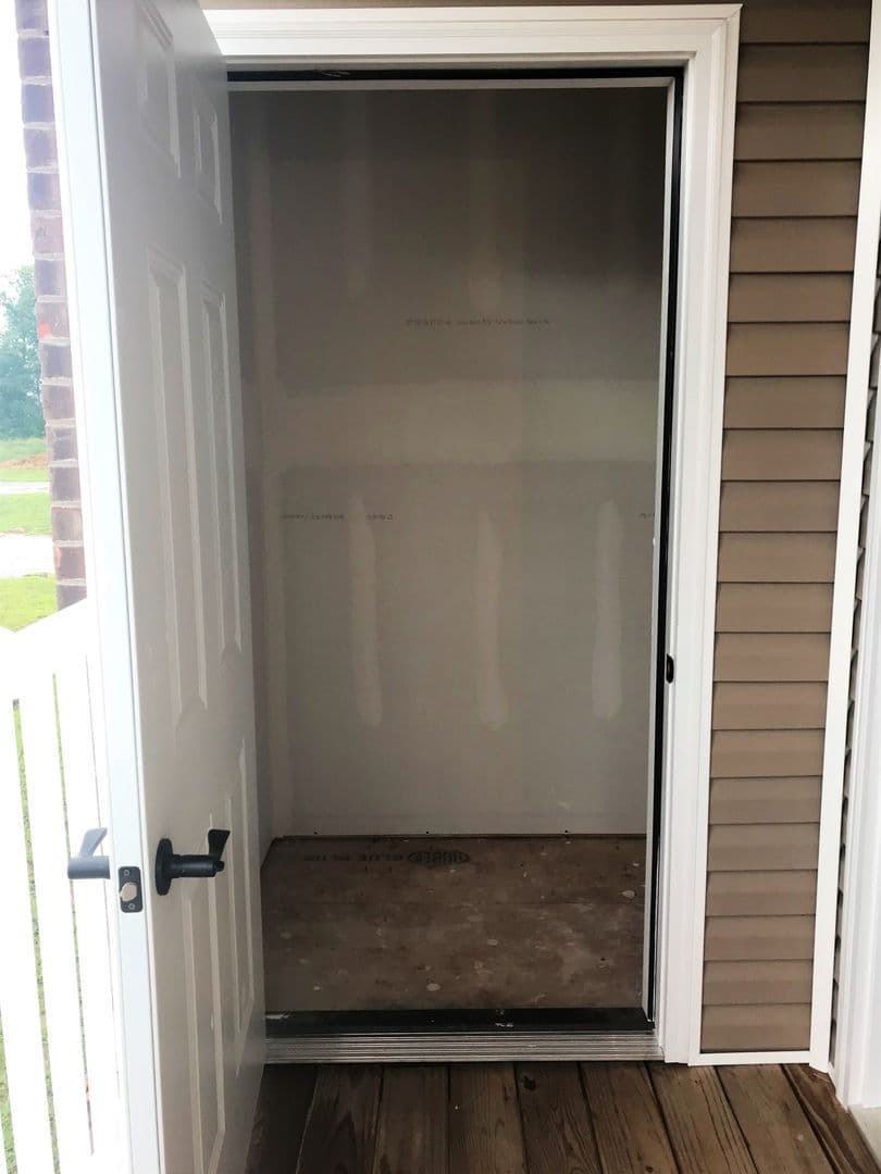 Bowling Green Apartment: 2730 Industrial Drive