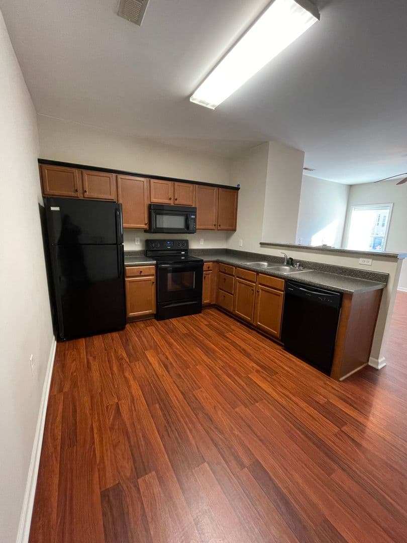 Bowling Green Apartment: 2730 Industrial Drive