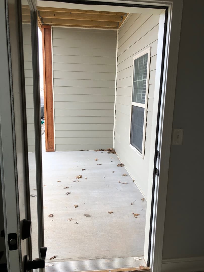 Bowling Green Apartment: 249 Greenwood Lane