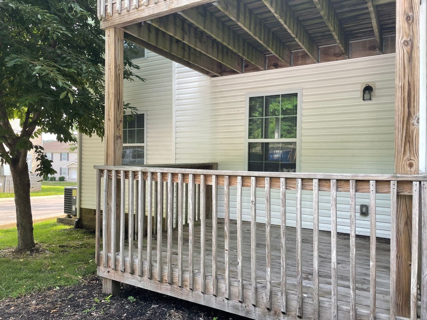Bowling Green Apartment: 343 Upper Stone Avenue Apt. A